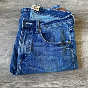 Wrangler 20X Style 44 Slim Straight Jeans